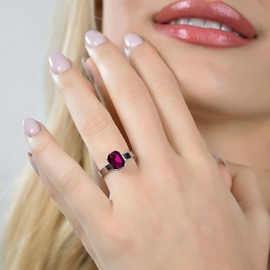 ANELLO DONNA IN ACCIAIO CON CRISTALLI FUCSIA