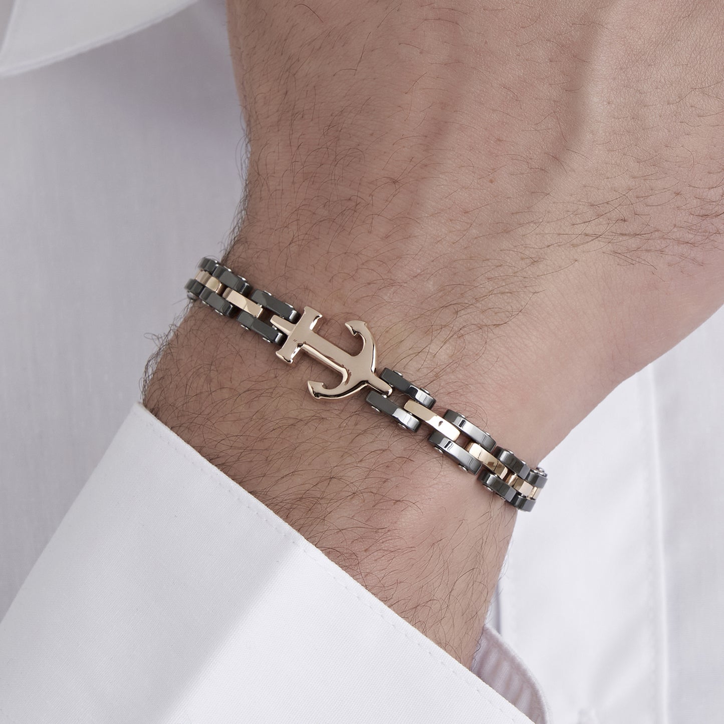 BRACCIALE UOMO IN ACCIAIO IP ROSE CON ELEMENTI IN CERAMICA NERA ED ANCORA