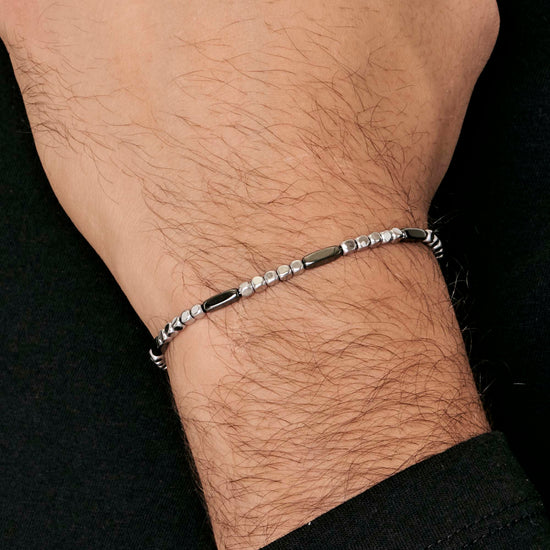 BRACCIALE UOMO IN ACCIAIO CON EMATITE SILVER ED ELEMENTI GRIGI