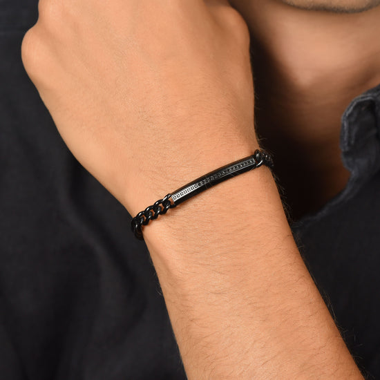 BRACCIALE UOMO IN ACCIAIO IP NERO CON ELEMENTO CON CRISTALLI NERI