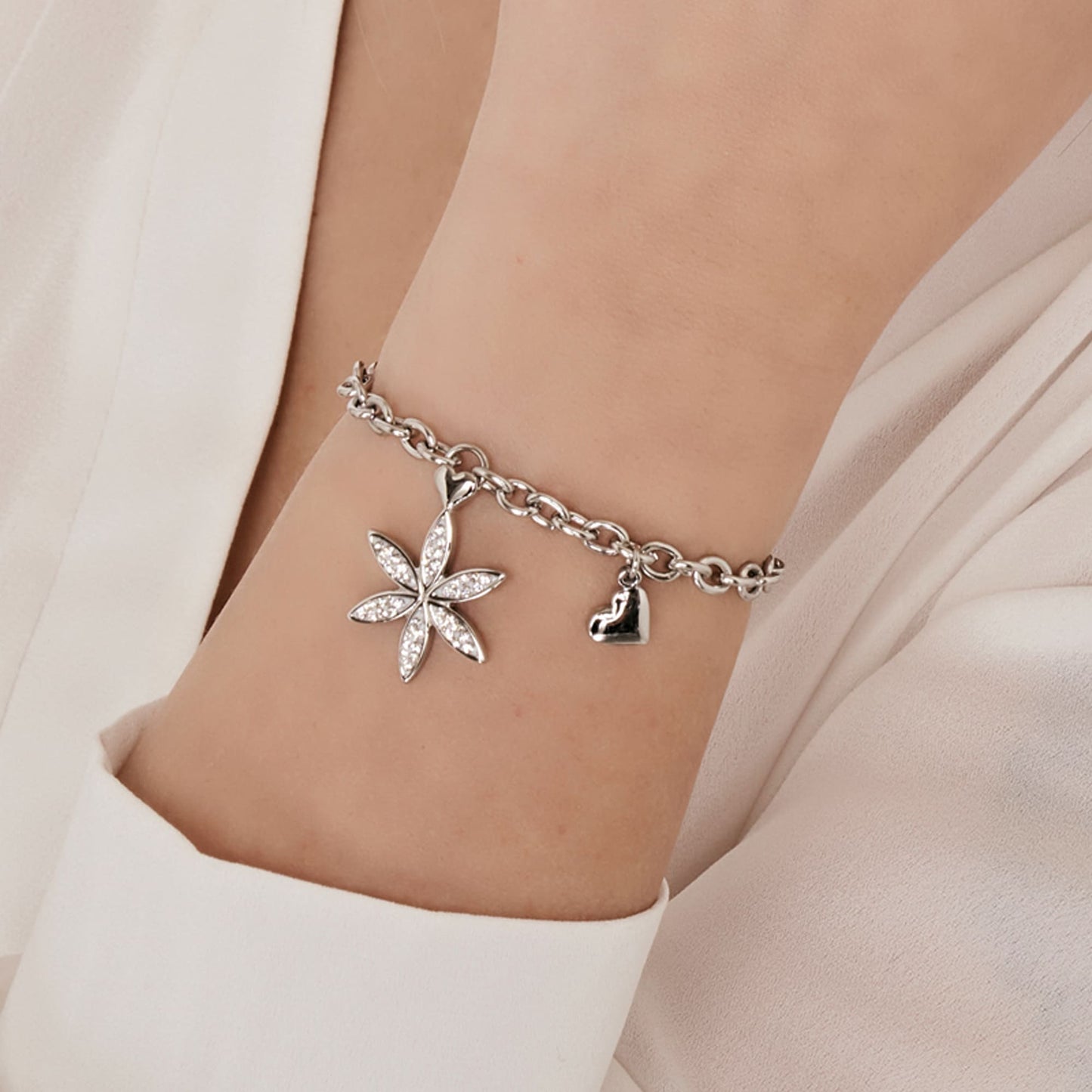 BRACCIALE DONNA IN ACCIAIO CON FIORE DELLA VITA CON CRISTALLI BIANCHI