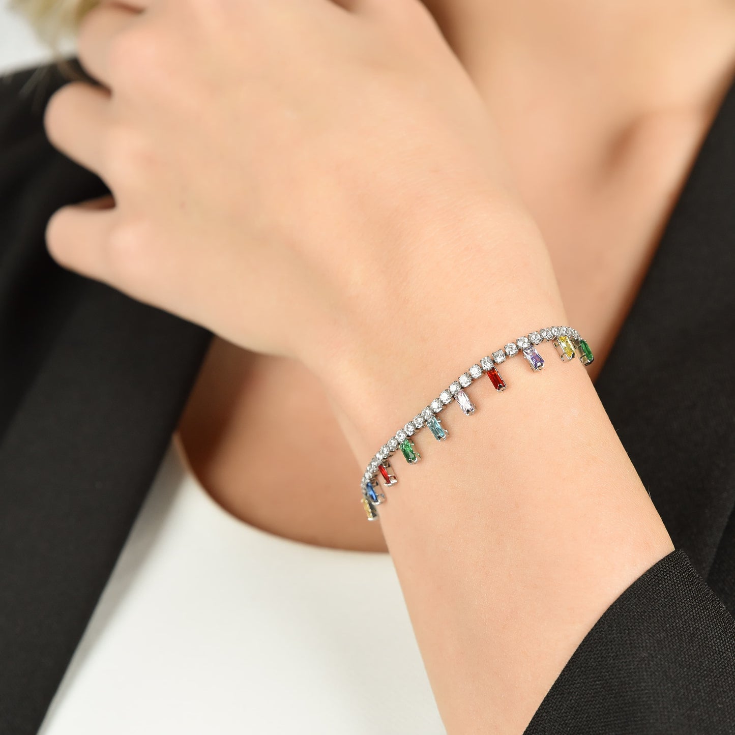 BRACCIALE DONNA IN ACCIAIO CON CRISTALLI MULTICOLOR