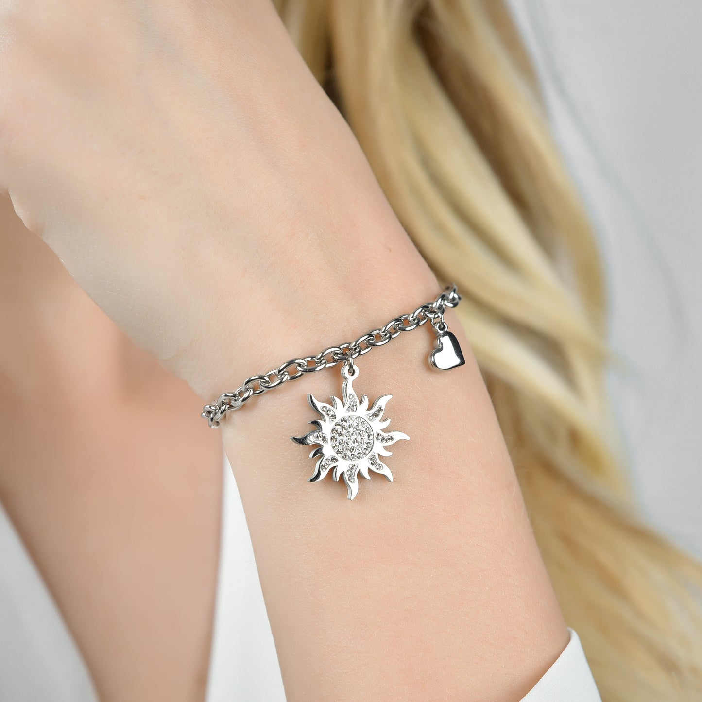 BRACCIALE DONNA IN ACCIAIO CON SOLE CON CRISTALLI BIANCHI