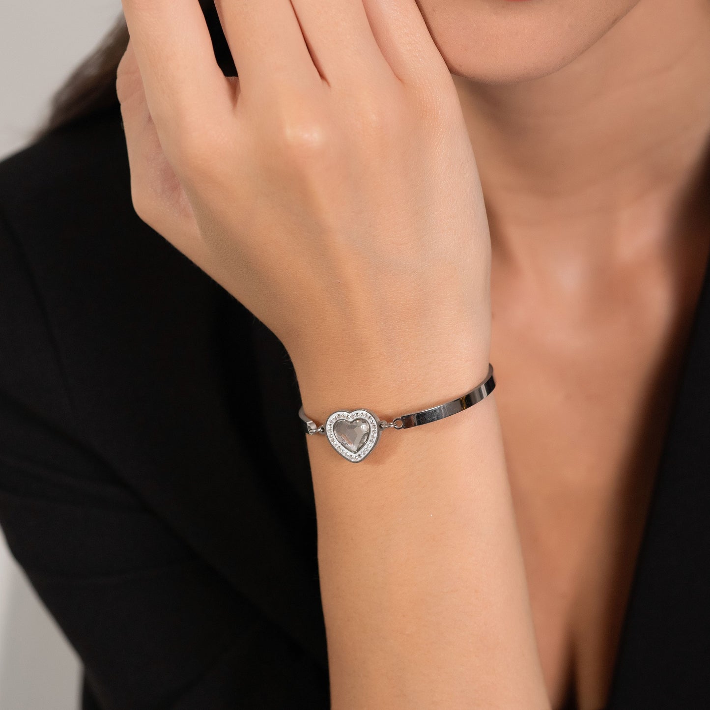 BRACCIALE DONNA IN ACCIAIO CUORE CRISTALLO BIANCO E CRISTALLI BIANCHI