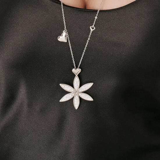 COLLANA DONNA LUNGA IN ACCIAIO CON FIORE DELLA VITA E CUORE Luca Barra