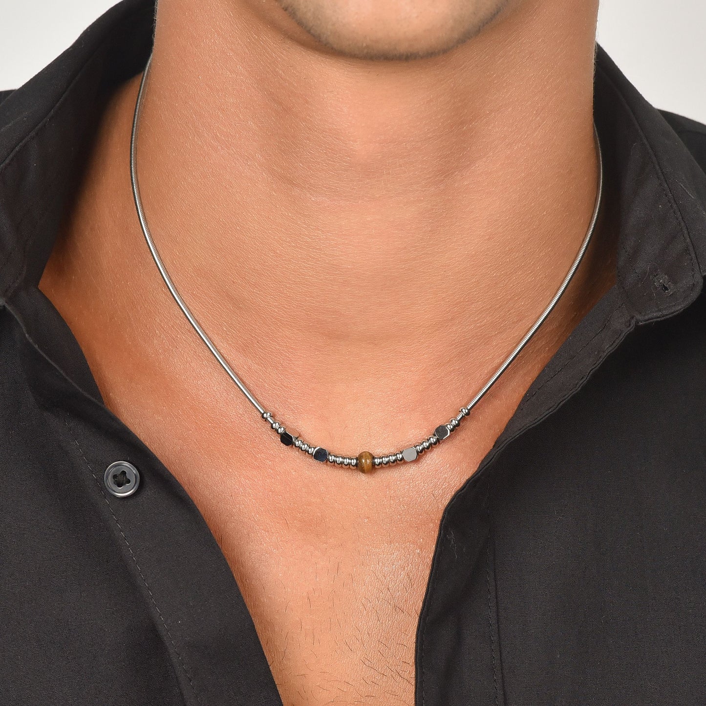 COLLANA UOMO IN ACCIAIO CON PIETRE OCCHIO DI TIGRE